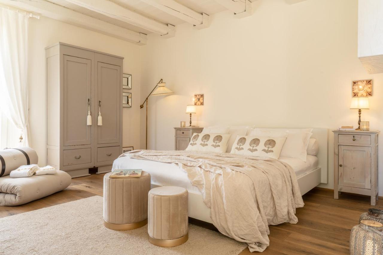 Casavostra - Ambience Suites Ostra Vetere Zewnętrze zdjęcie