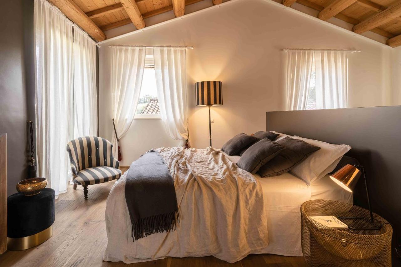 Casavostra - Ambience Suites Ostra Vetere Zewnętrze zdjęcie