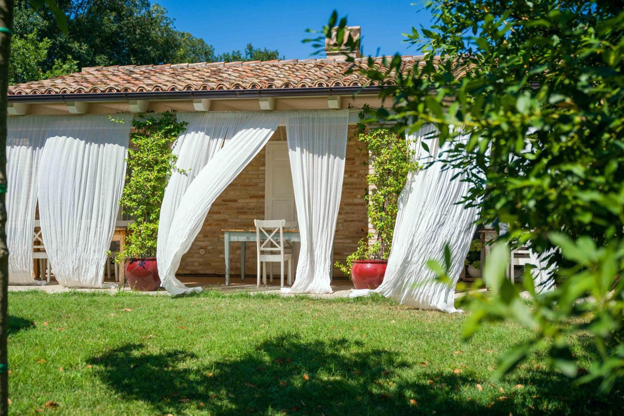 Casavostra - Ambience Suites Ostra Vetere Zewnętrze zdjęcie